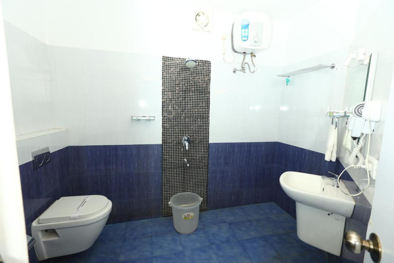 Lamel Cove Beach Resort Pondicherry Exterior photo