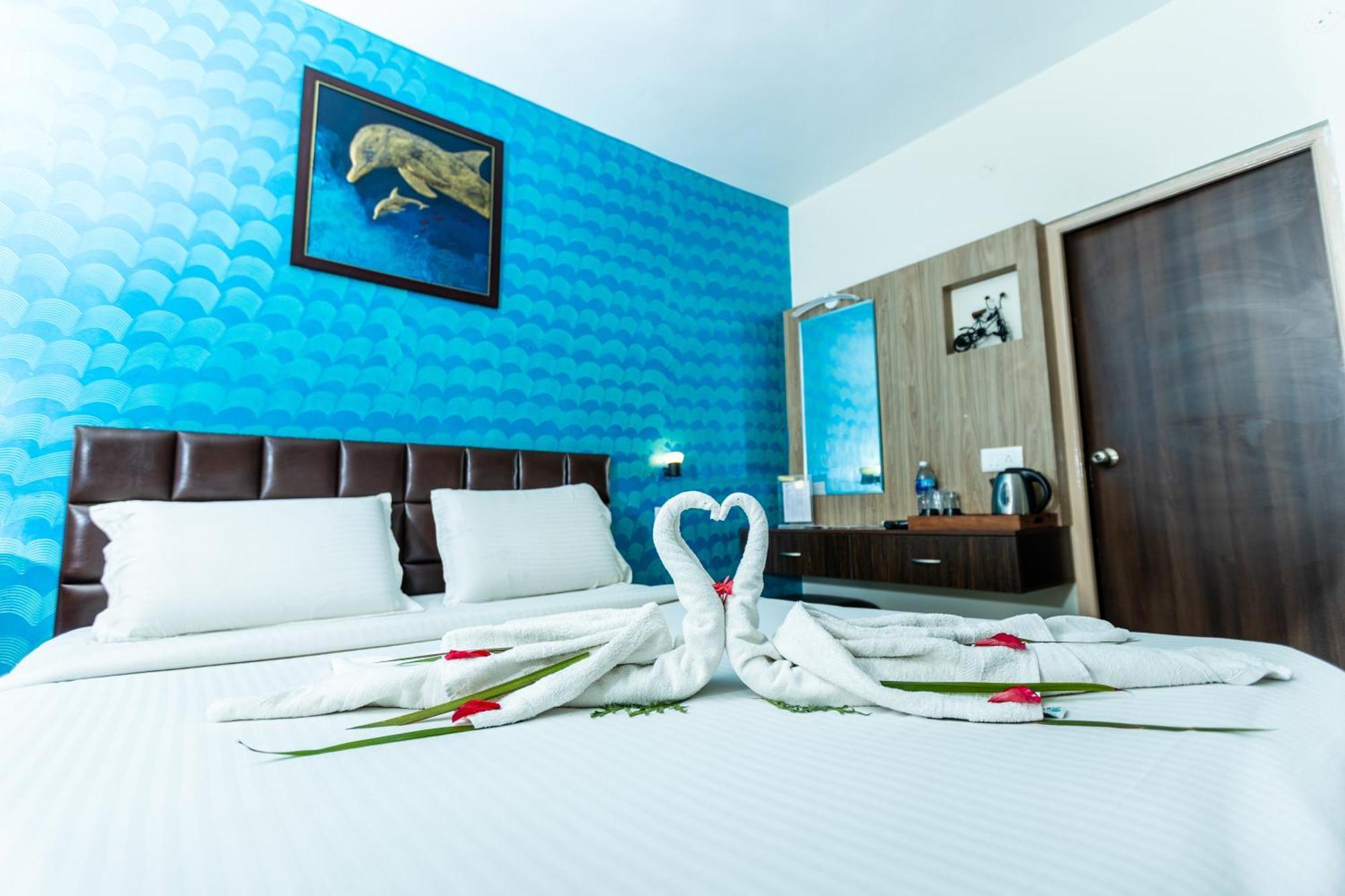 Lamel Cove Beach Resort Pondicherry Exterior photo